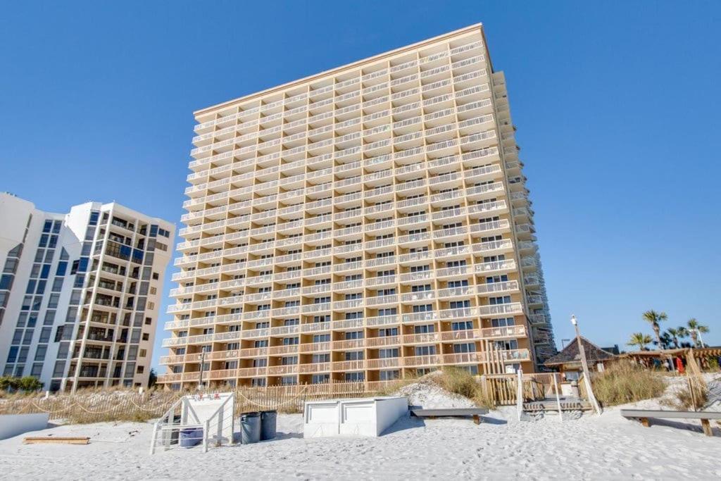 Pelican Beach Resort-Walkout Unit-On The Beach Дестін Екстер'єр фото